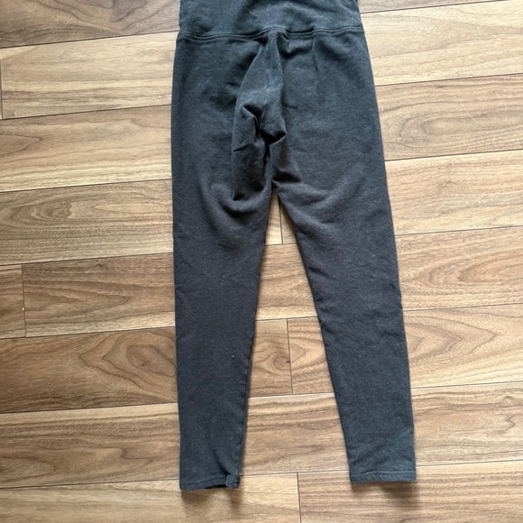 TNA Cozy™ High-Rise Leggings | Size XS | Charcoal Grey - Picture 5 of 5
